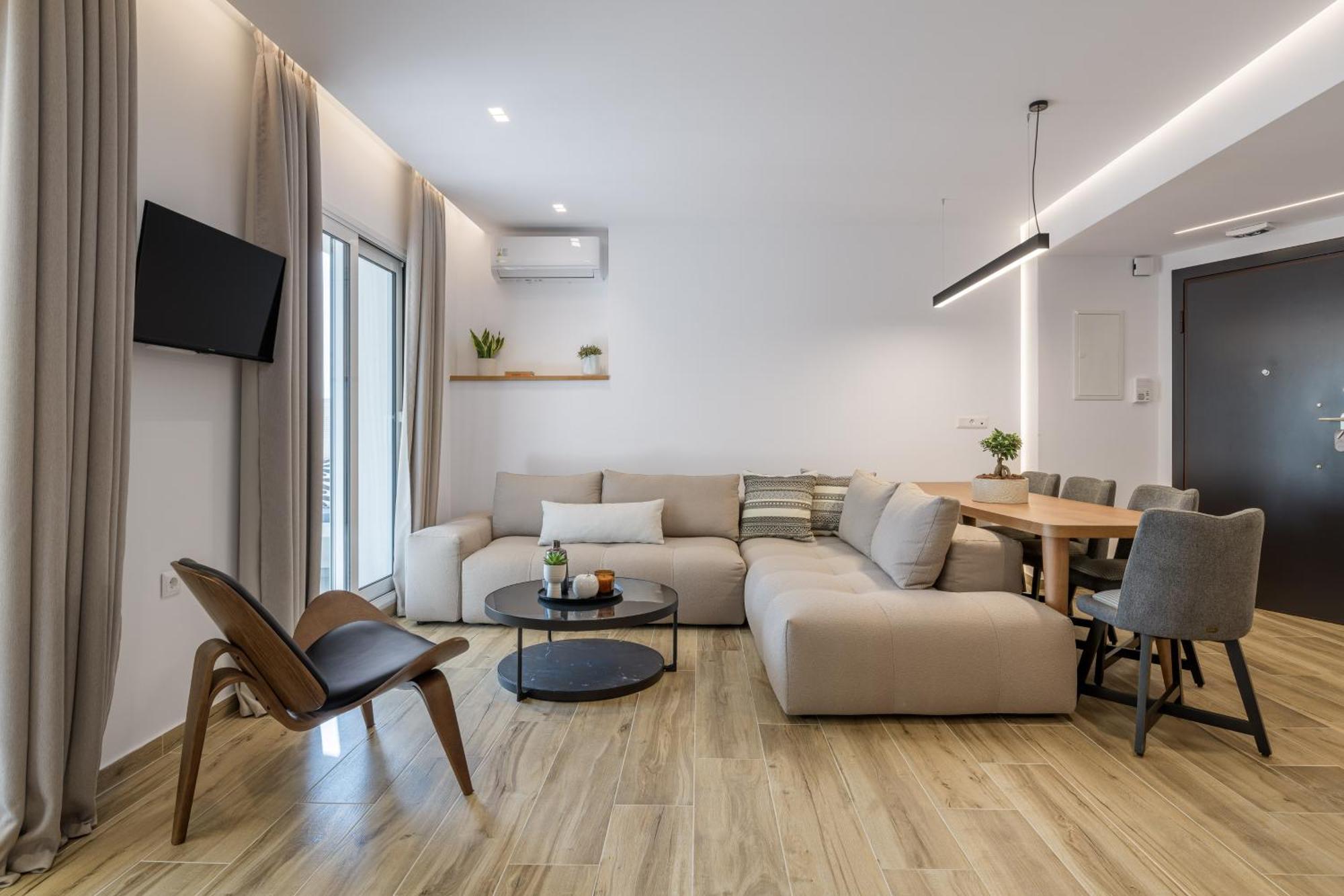 Central Sunny Loft With Plunge Pool Athena Bagian luar foto